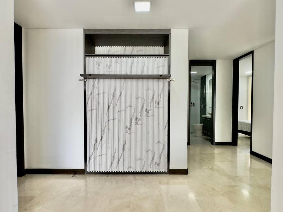 202 Family Haven In El Poblado: Spacious & Charming Medellín