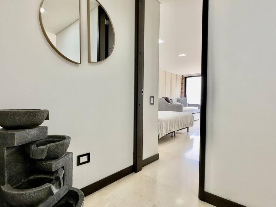 202 Family Haven In El Poblado: Spacious & Charming * Medellín